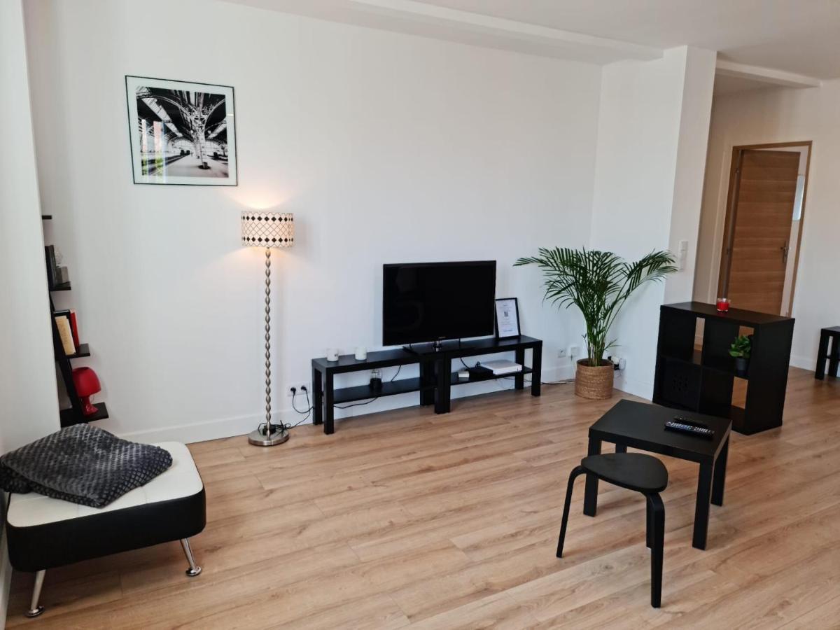 Le Scottmanhouse - Appartement Prive - Centre Ville - Gare - Wi-Fi Arras Exterior photo